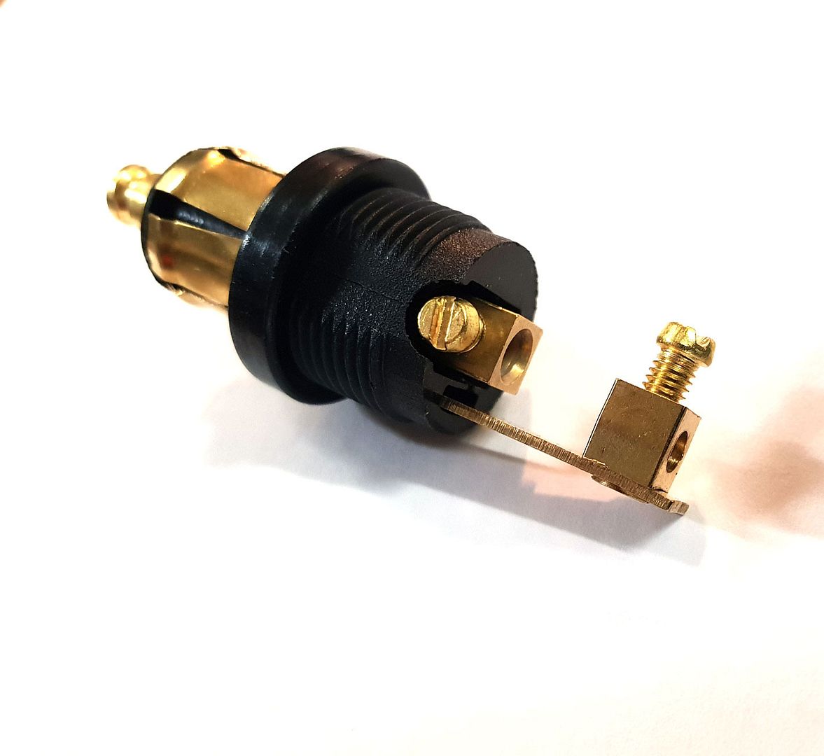 MERIT PLUG HELLA TYPE HEAVY DUTY NO FUSE 12V DC 24V DC eBay